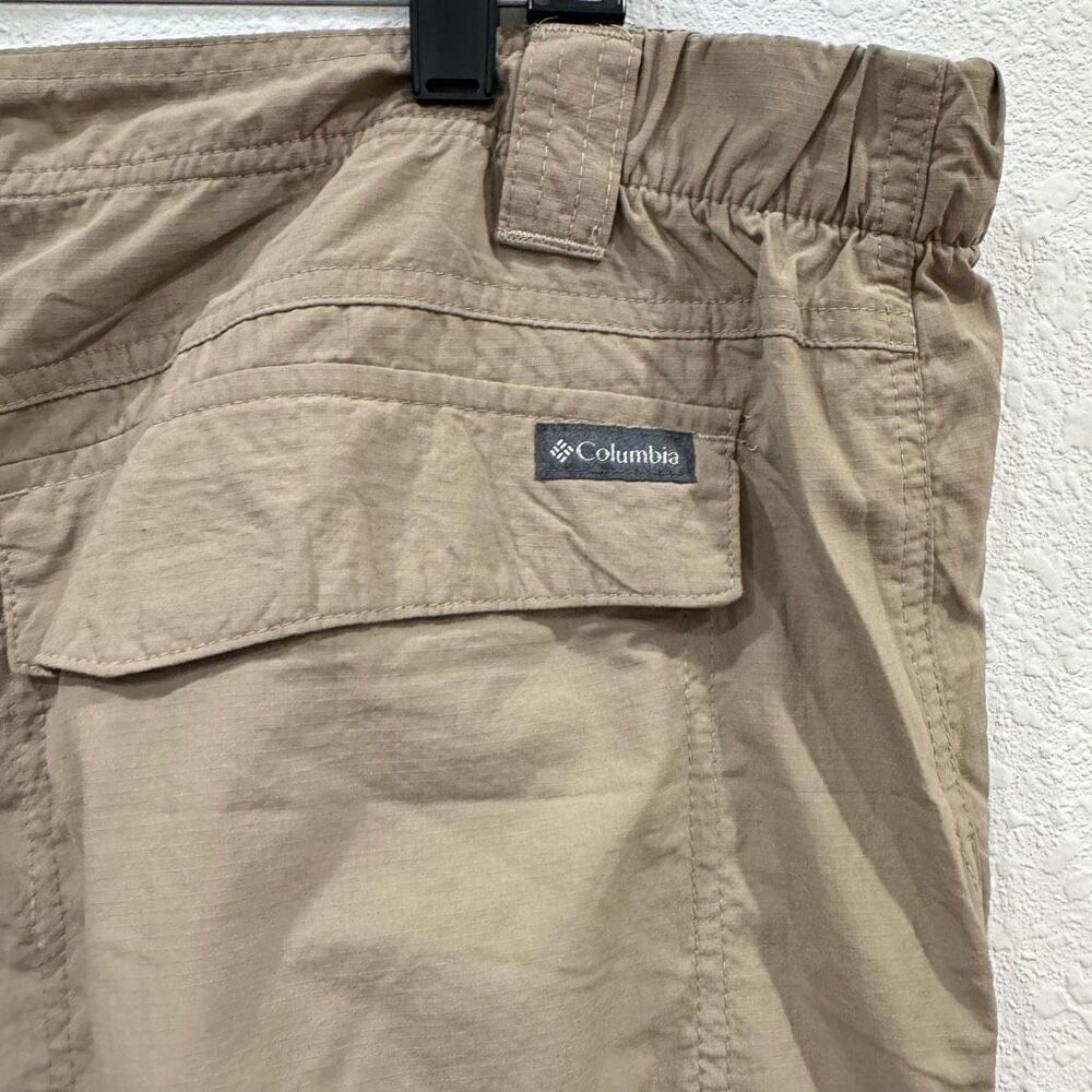 Columbia  nylon men shorts 44w‎ 10L - Picture 8 of 10